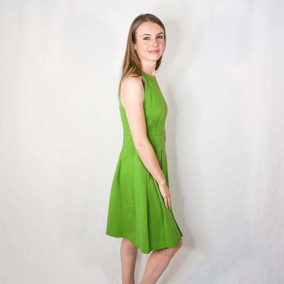 AKRIS PUNTO Green Pleated Sleeveless Dress - Picture 2 of 7